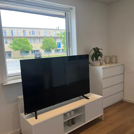 Living - By Viktorija Биллунн