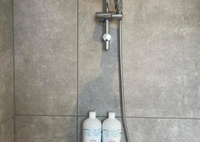 Living - By Viktorija